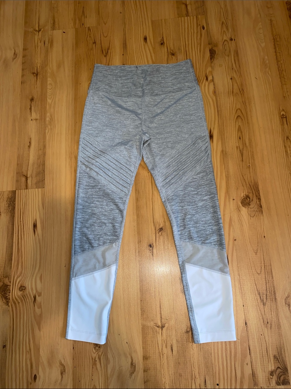 Avia Gray Leggings with White Lower Panels